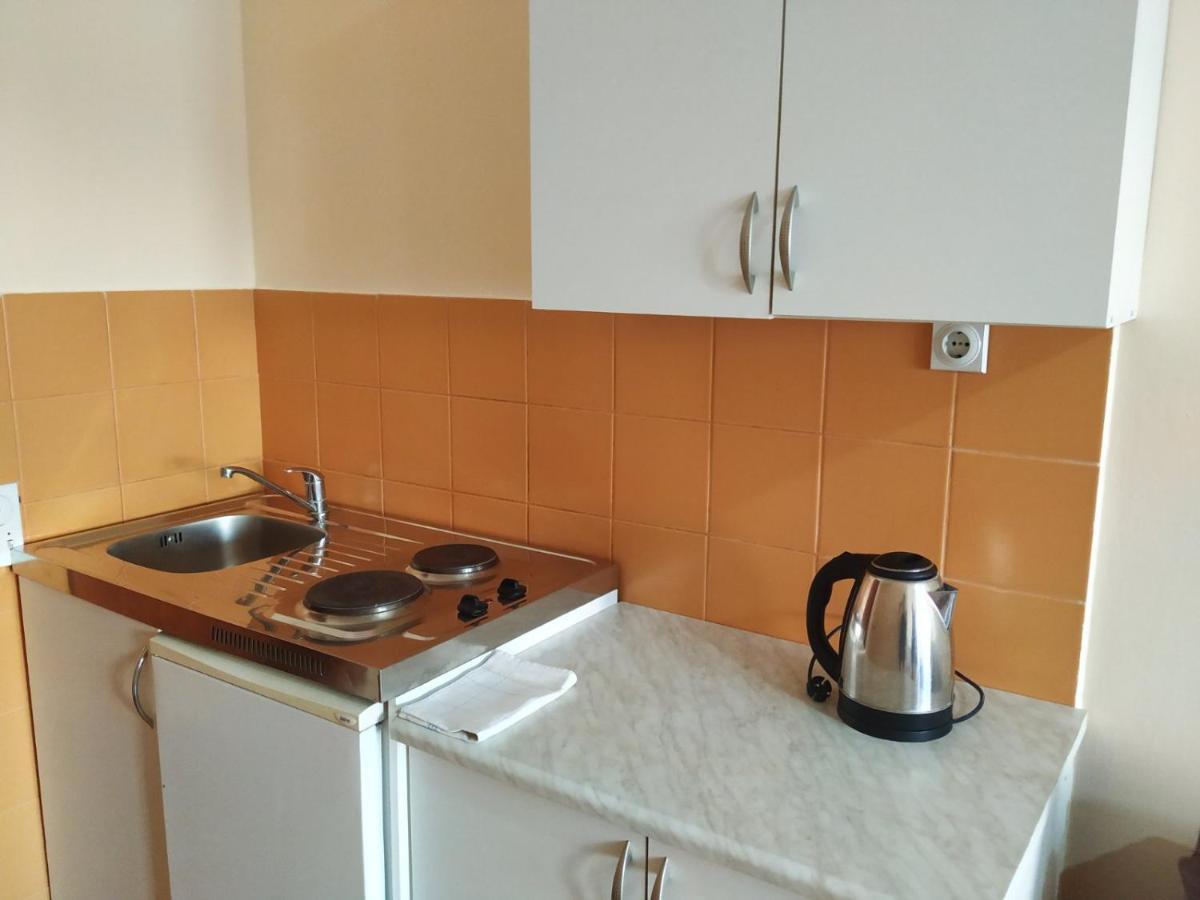 Apartmani Orange Dreams ストモレ エクステリア 写真